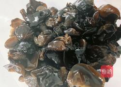 凉拌木耳的做法图解3
