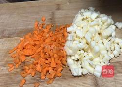 苹果鸡蛋炒饭的做法图解3