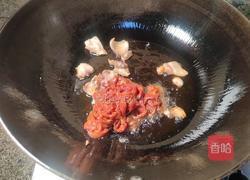 自制韭菜花儿炒肉的做法图解11