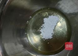 抹茶肉松蛋糕卷的做法图解4