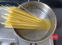 番茄牛肉烩意面的做法图解8