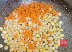 肉末炒玉米胡萝卜的做法图解4