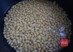  茄汁黄豆的做法图解2