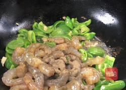 甜椒炒虾仁的做法图解7
