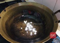 蒜香红薯叶的做法图解2