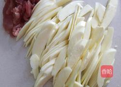 茭白炒肉的做法图解1