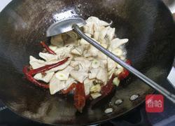 干煸肥肠的做法图解2