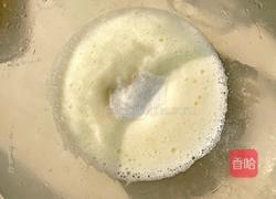 经典6寸戚风蛋糕的做法图解11