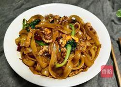 鸡蛋炒河粉的做法图解6