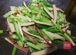 芹菜鸡蛋干的做法图解9