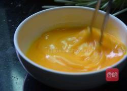 韭黄炒蛋的做法图解3