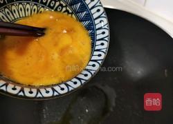 银芽炒蛋的做法图解5