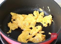 香辣蘑菇炒鸡蛋的做法图解5