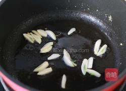 香辣蘑菇炒鸡蛋的做法图解6