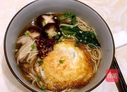 猪肚流心鸡蛋面的做法图解5