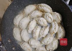 鲜蔬鸡蛋煎饺的做法图解12