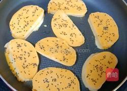 鸡蛋煎馒头片的做法图解10