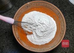 老南瓜蒸发糕(一个鸡蛋一碗面)的做法图解5