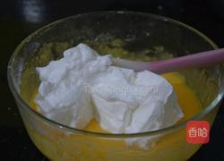 戚风蛋糕的做法图解10