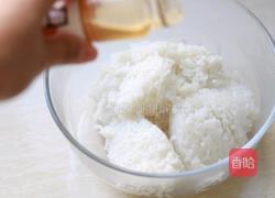 鸡蛋三文鱼饭团的做法图解7