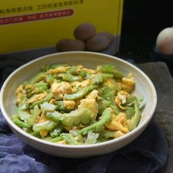 苦瓜炒蛋的做法[图]