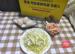 虾仁韭黄炒蛋的做法图解1