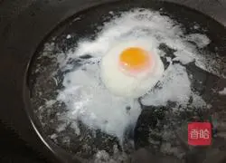 Illustration of how to make sour soup egg noodles 5