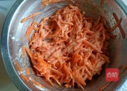 胡萝卜丝鸡蛋软饼的做法图解5