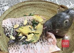 鲤鱼蒸蛋的做法图解3