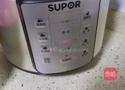 养生黑米红枣粥的做法图解2