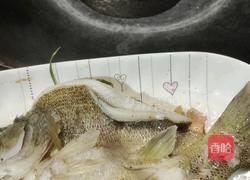 清蒸鲈鱼的做法图解7