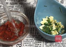 鸡蛋拌小白菜的做法图解2