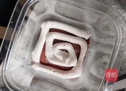 红丝绒草莓奶油蛋糕盒子的做法图解13