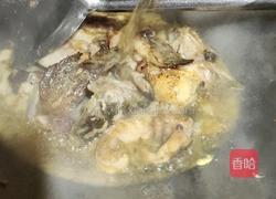 蒜烧鲶鱼的做法图解9