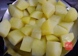 孜然烤香肠土豆的做法图解4