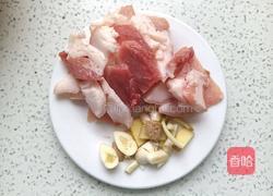 白菜炖粉条的做法图解2