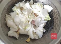 白菜炖粉条的做法图解5