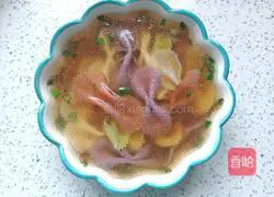 Illustration of how to make butterfly noodles in clear soup (baby version) 5