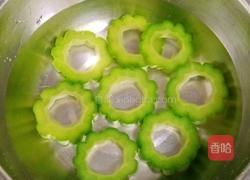 苦瓜圈煎蛋的做法图解10