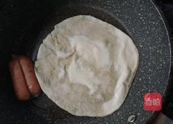 鸡蛋手抓饼的做法图解1