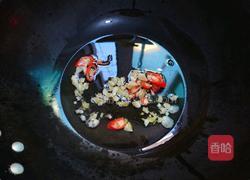 蒜香菠菜的做法图解2