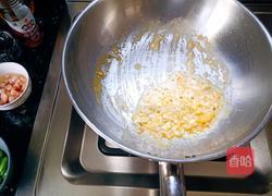 蟹黄豆腐家常版的做法图解5