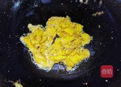 青椒双色蛋的做法图解5