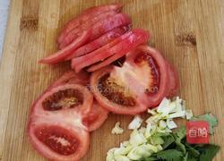 西红柿鸡蛋疙瘩汤的做法图解2