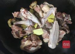 金酸汤老鸭的做法图解2