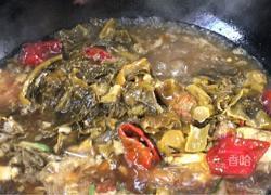 酸菜炖武昌鱼的做法图解8