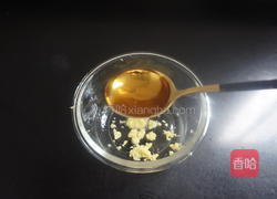  炒蟹粉的做法图解3