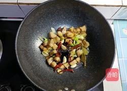 五花肉烀萝卜丁的做法图解7