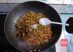 五花肉烀萝卜丁的做法图解14