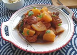 土豆炖鸡块